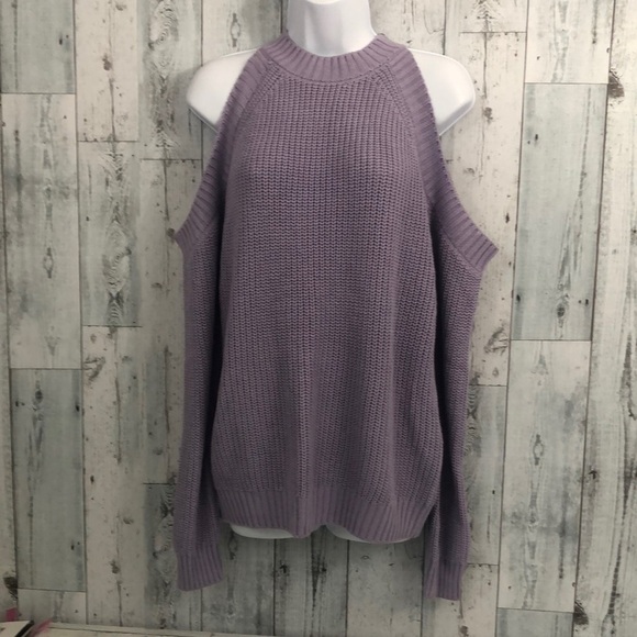 Forever 21 Lavender Cold Shoulder Sweater Medium - Picture 1 of 7